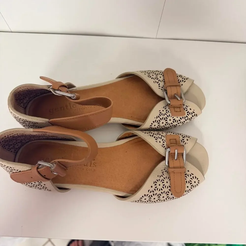 Kenneth cole gentle souls womens